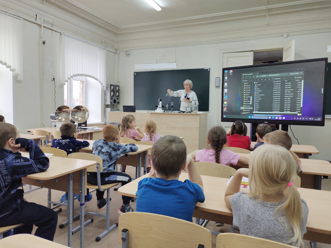 Экскурсия в школу.